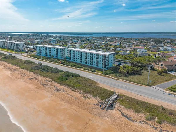 $249,000 | 3180 Ocean Shore Boulevard, Unit 208, Ormond Beach, FL 32176