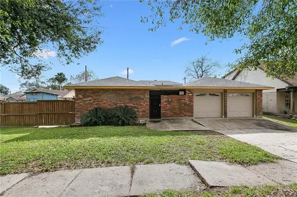 $230,000 | 2113 Matador Street, Harvey, LA 70058