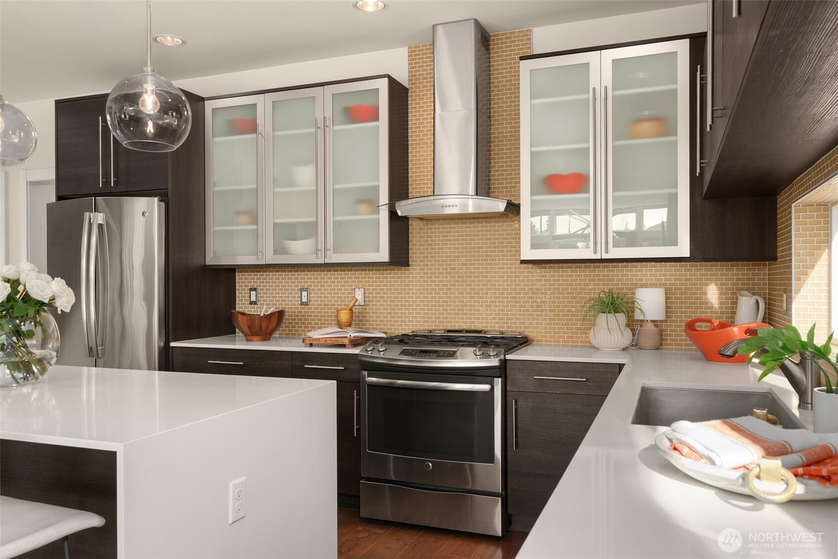 4518 Southwest Austin Street Seattle, WA 98136 - Photo 8 of 38