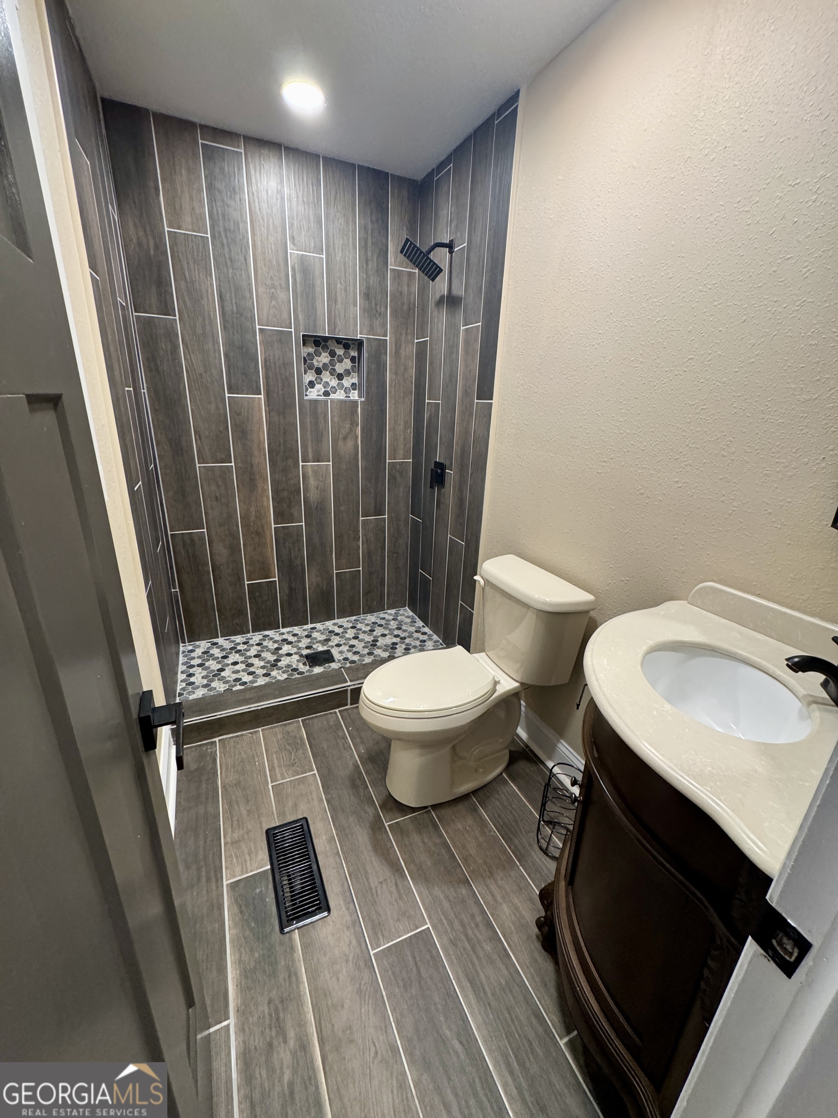 405 Broughton Street Ailey, GA 30410 - Photo 8 of 42