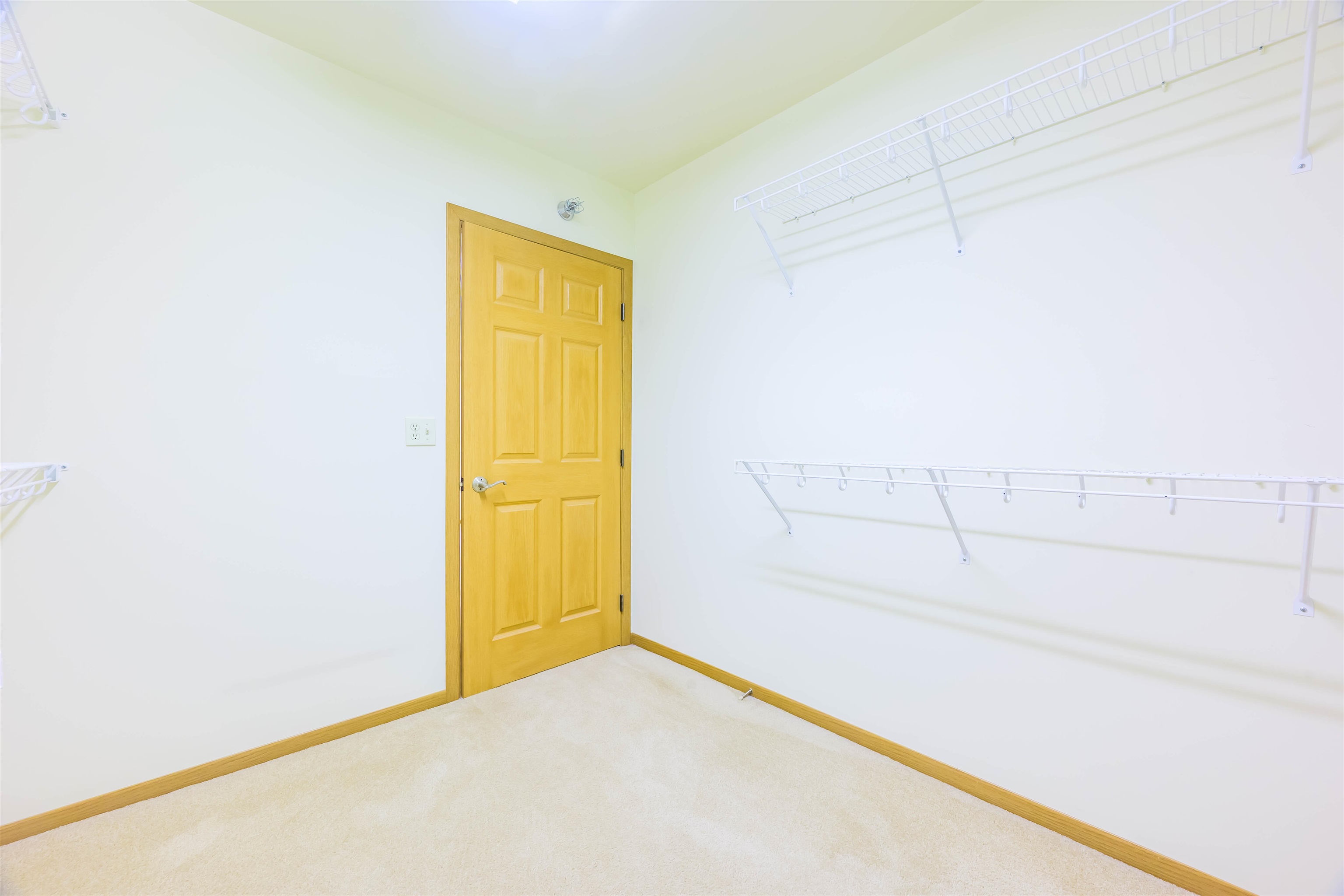 4042 Haines Road, Unit 109 Duluth, MN 55811 - Photo 27 of 59