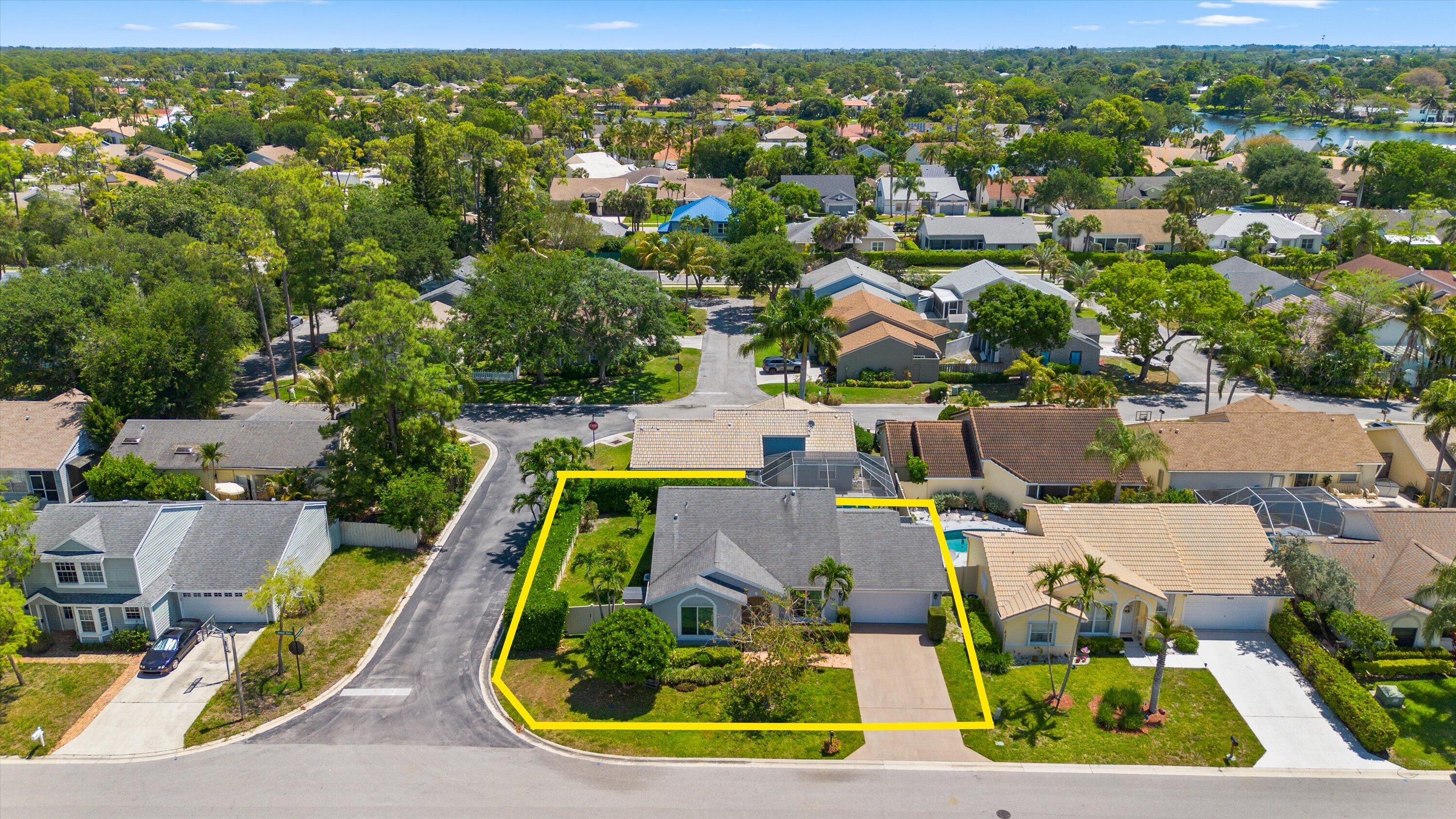 1110 Aviary Road Wellington, FL 33414 - Photo 43 of 51 aerial