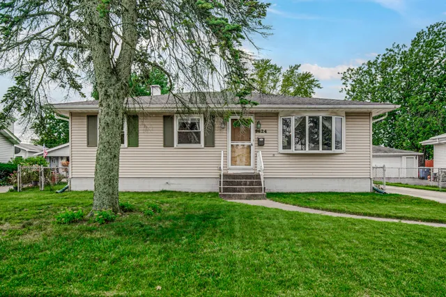 $294,900 | 9624 O O Day Drive, Highland, IN 46322