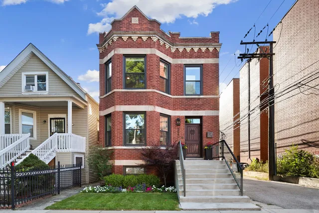 $965,000 | 3940 North Christiana Avenue, Chicago, IL 60618