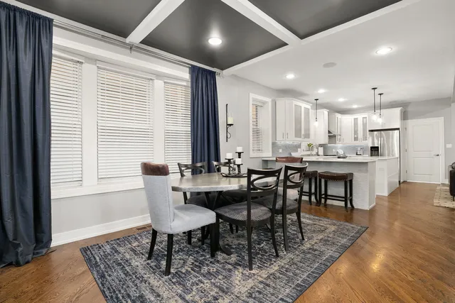 $965,000 | 3940 North Christiana Avenue, Chicago, IL 60618