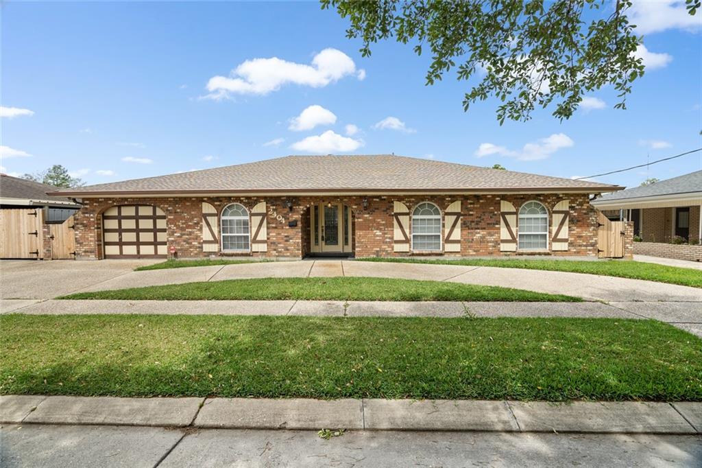 2404 Mumphrey Road Chalmette, LA 70043 - Photo 1 of 28