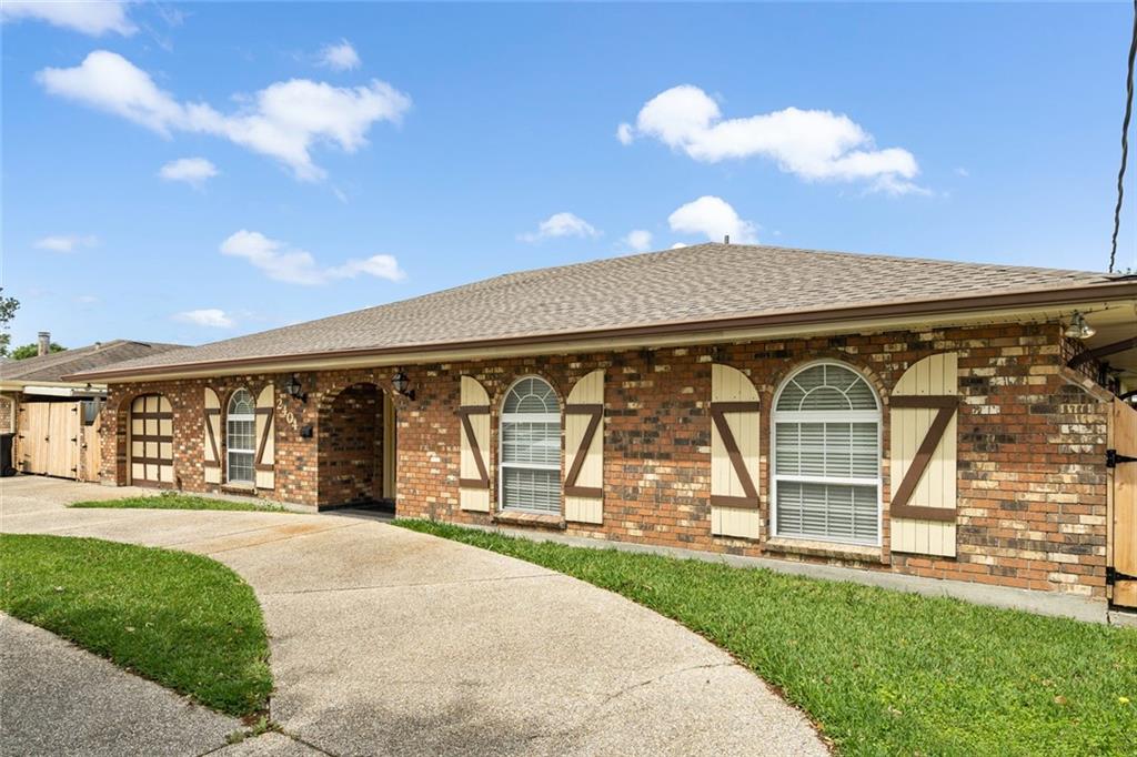 2404 Mumphrey Road Chalmette, LA 70043 - Photo 3 of 28