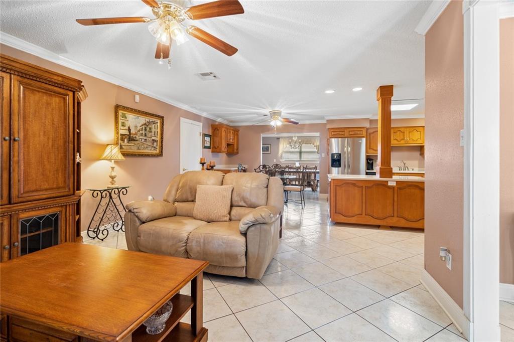 2404 Mumphrey Road Chalmette, LA 70043 - Photo 6 of 28
