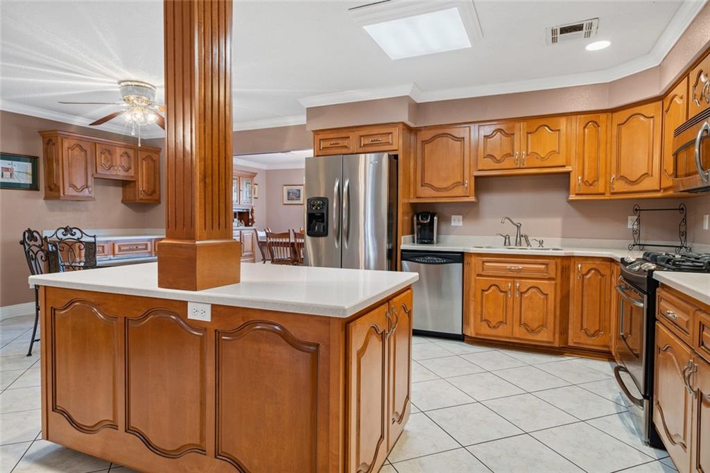 2404 Mumphrey Road Chalmette, LA 70043 - Photo 10 of 28
