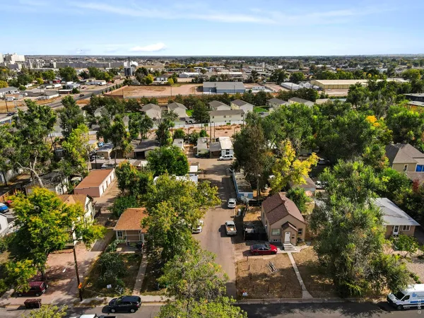 $1,075,000 | 1626 6th Avenue, Greeley, CO 80631