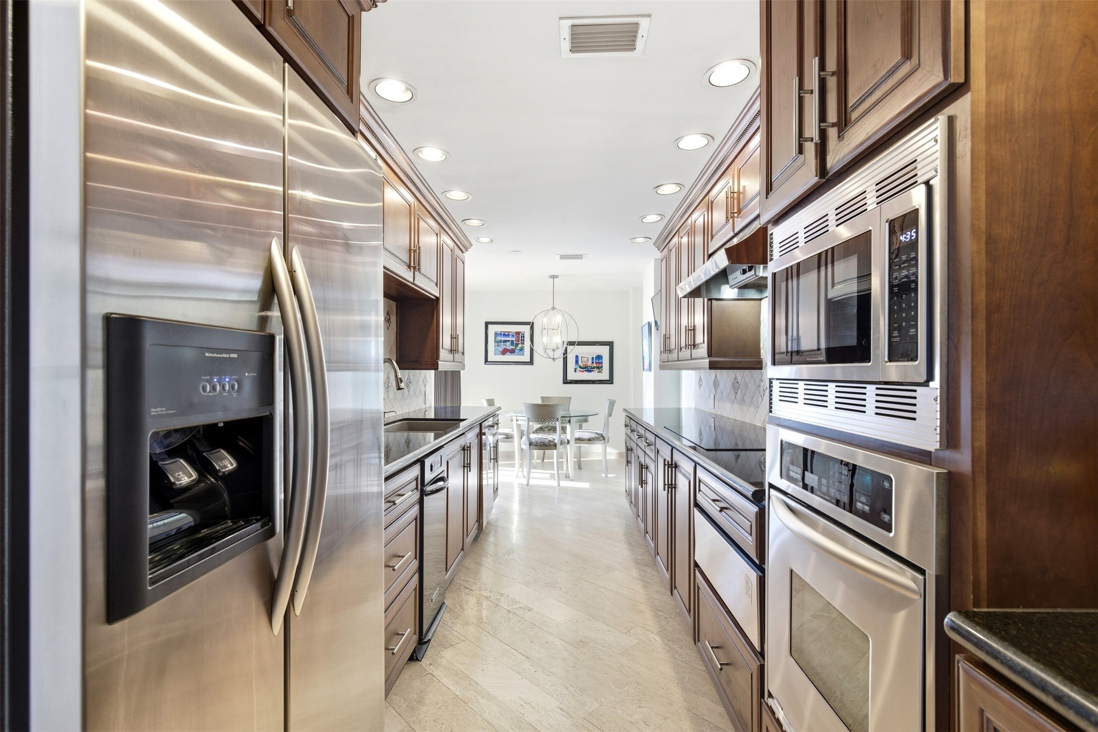 3350 McCue Road, Unit 2402 Houston, TX 77056 - Photo 13 of 44