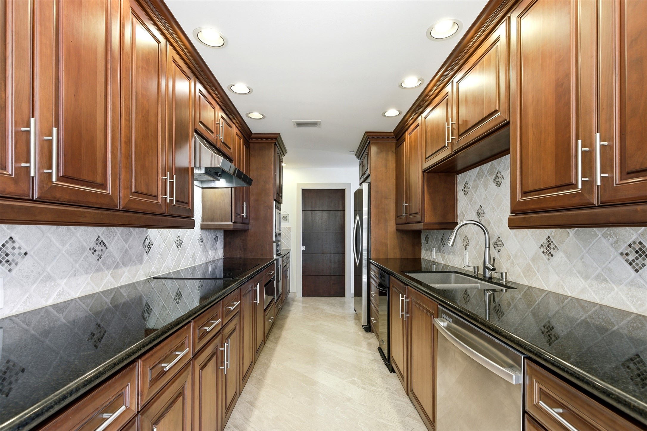 3350 McCue Road, Unit 2402 Houston, TX 77056 - Photo 14 of 44