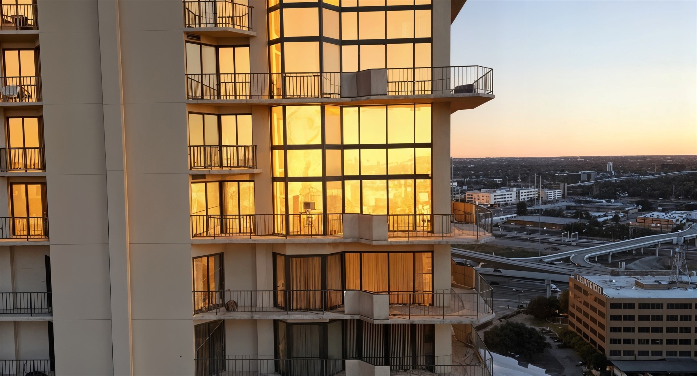 3350 McCue Road, Unit 2402 Houston, TX 77056 - Photo 2 of 44