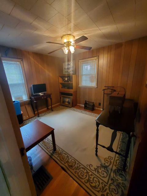 144 Wetmore Road Columbus, OH 43214 - Photo 13 of 19 Wetmore 2nd Bedroom
