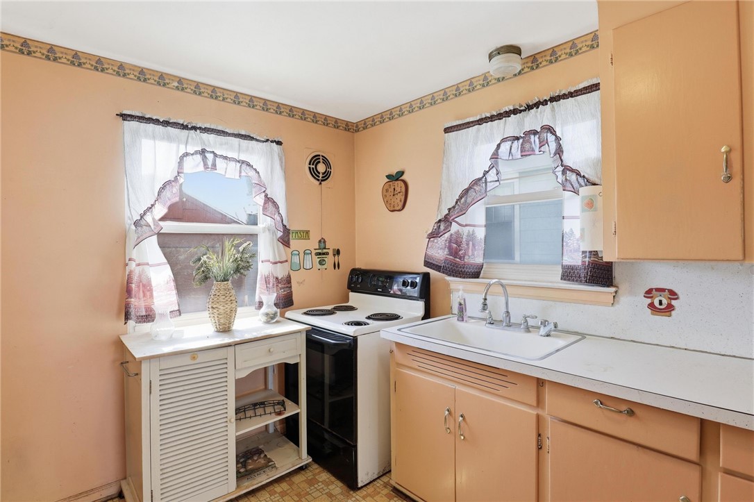 Undisclosed Address Rochester, NY 14621 - Photo 21 of 29