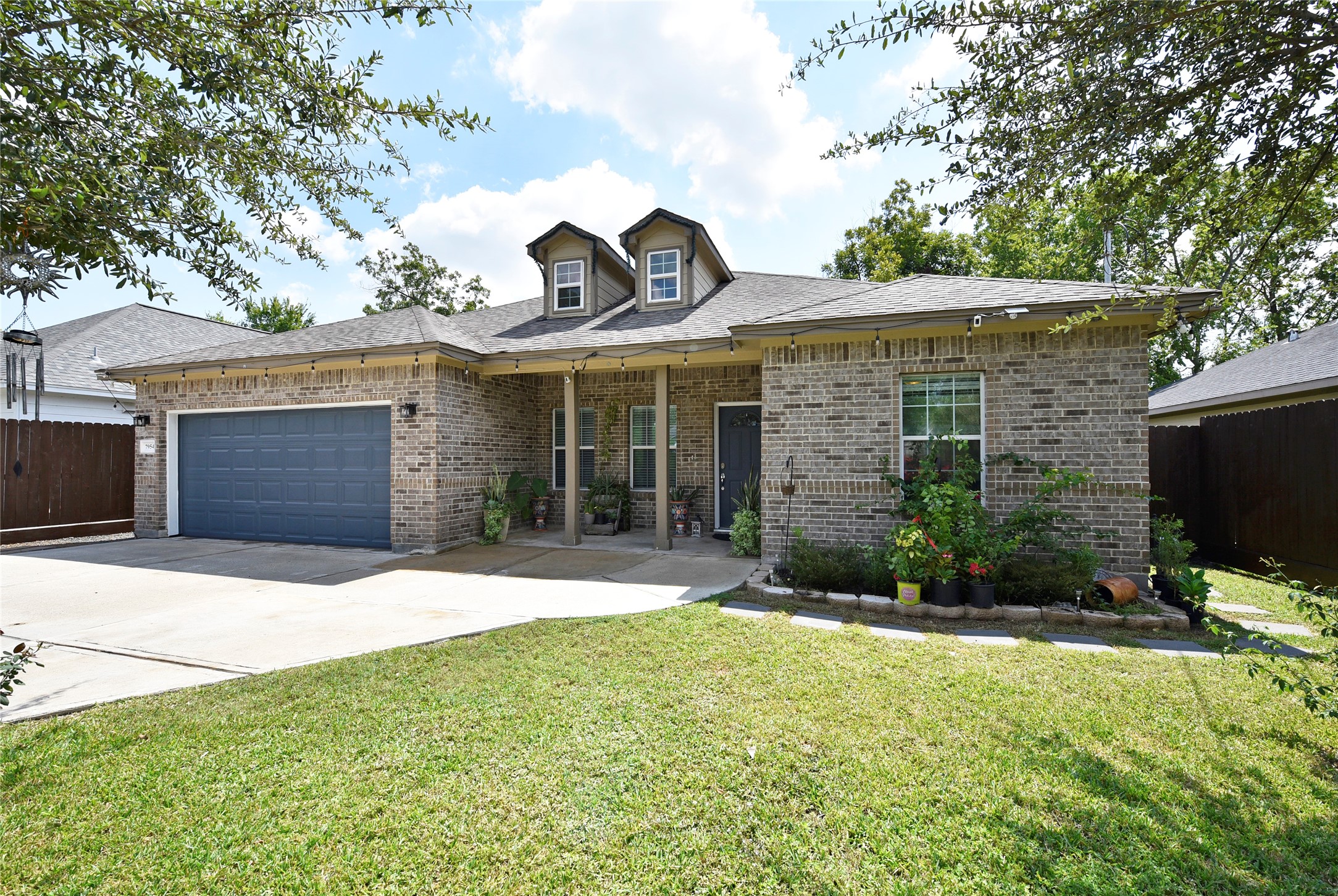 7954 Sparta Street Houston, TX 77028 - Photo 3 of 36