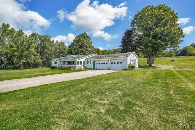 $274,900 | 9862 Highway 219, Ashford, NY 14171