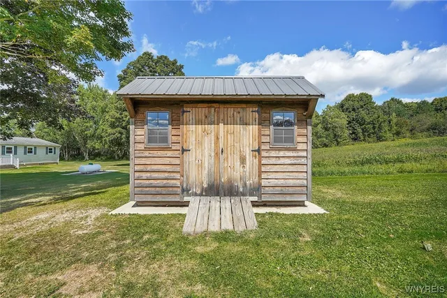 $274,900 | 9862 Highway 219, Ashford, NY 14171