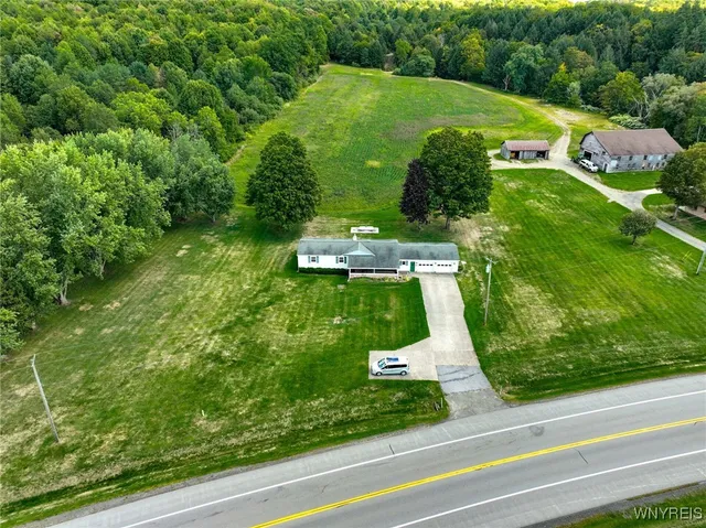 $274,900 | 9862 Highway 219, Ashford, NY 14171