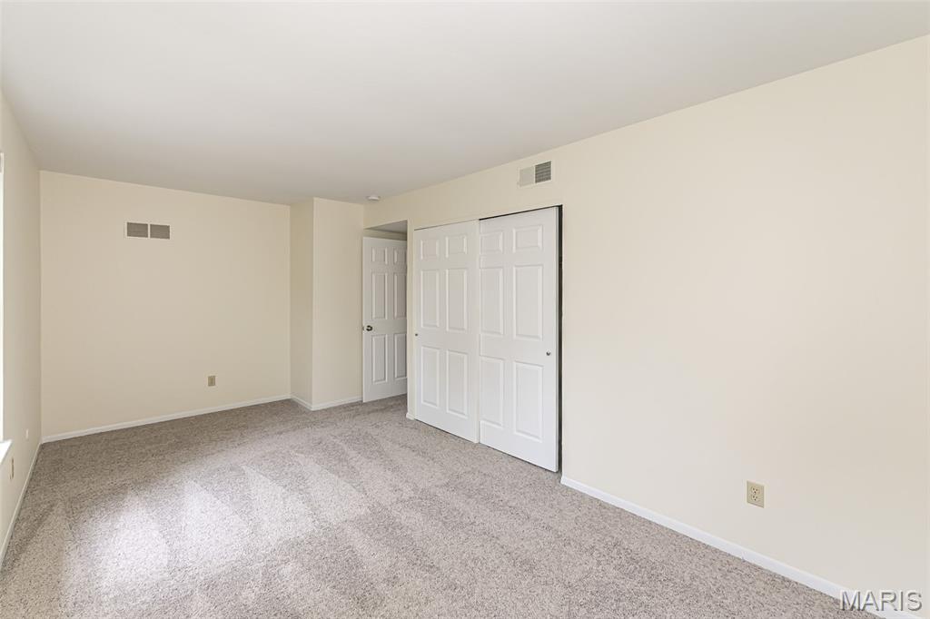 716 Reinke Road Ballwin, MO 63021 - Photo 31 of 44 Gallery Image 31