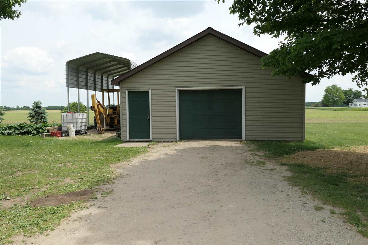 6090 Warner Road Elwell, MI 48832 - Photo 43 of 45 1888274-42.JPG