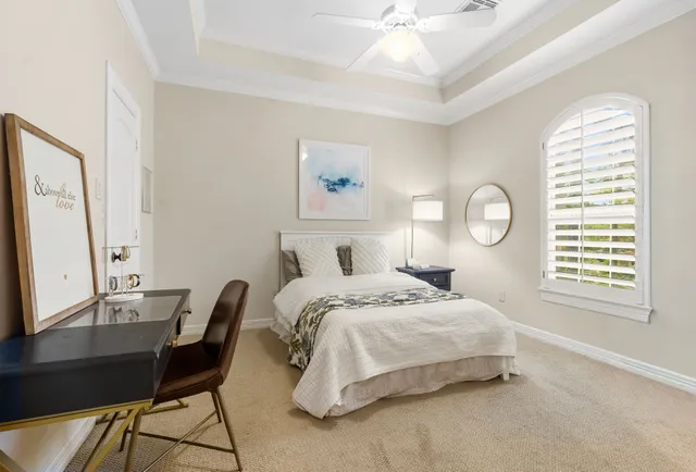 $1,400,000 | 30 Midday Sun Place, The Woodlands, TX 77382