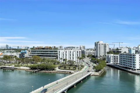 $2,295,000 | 10 Venetian Way, Unit 904, Miami Beach, FL 33139