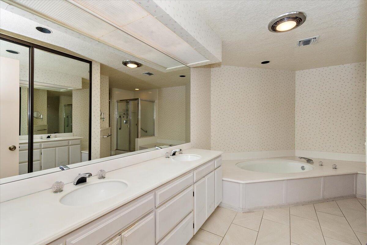 78136 Calle Norte La Quinta, CA 92253 - Photo 26 of 53 25-BOS_6427