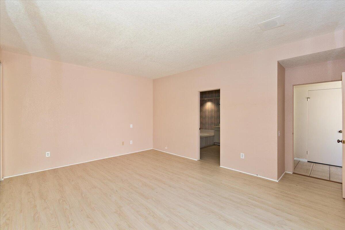 78136 Calle Norte La Quinta, CA 92253 - Photo 31 of 53 30-BOS_6436