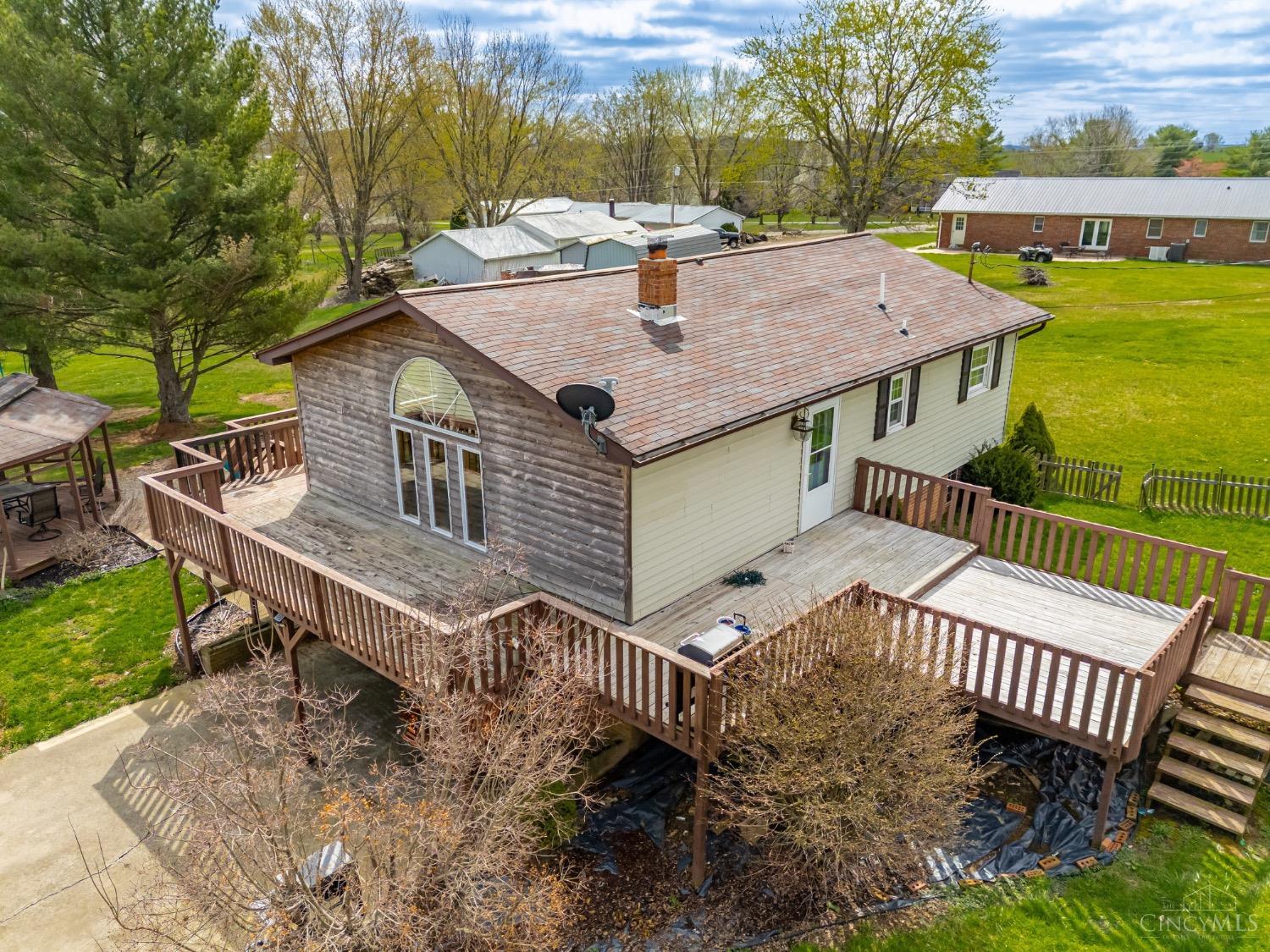 165 Schwartz Road Peebles, OH 45660 - Photo 7 of 40