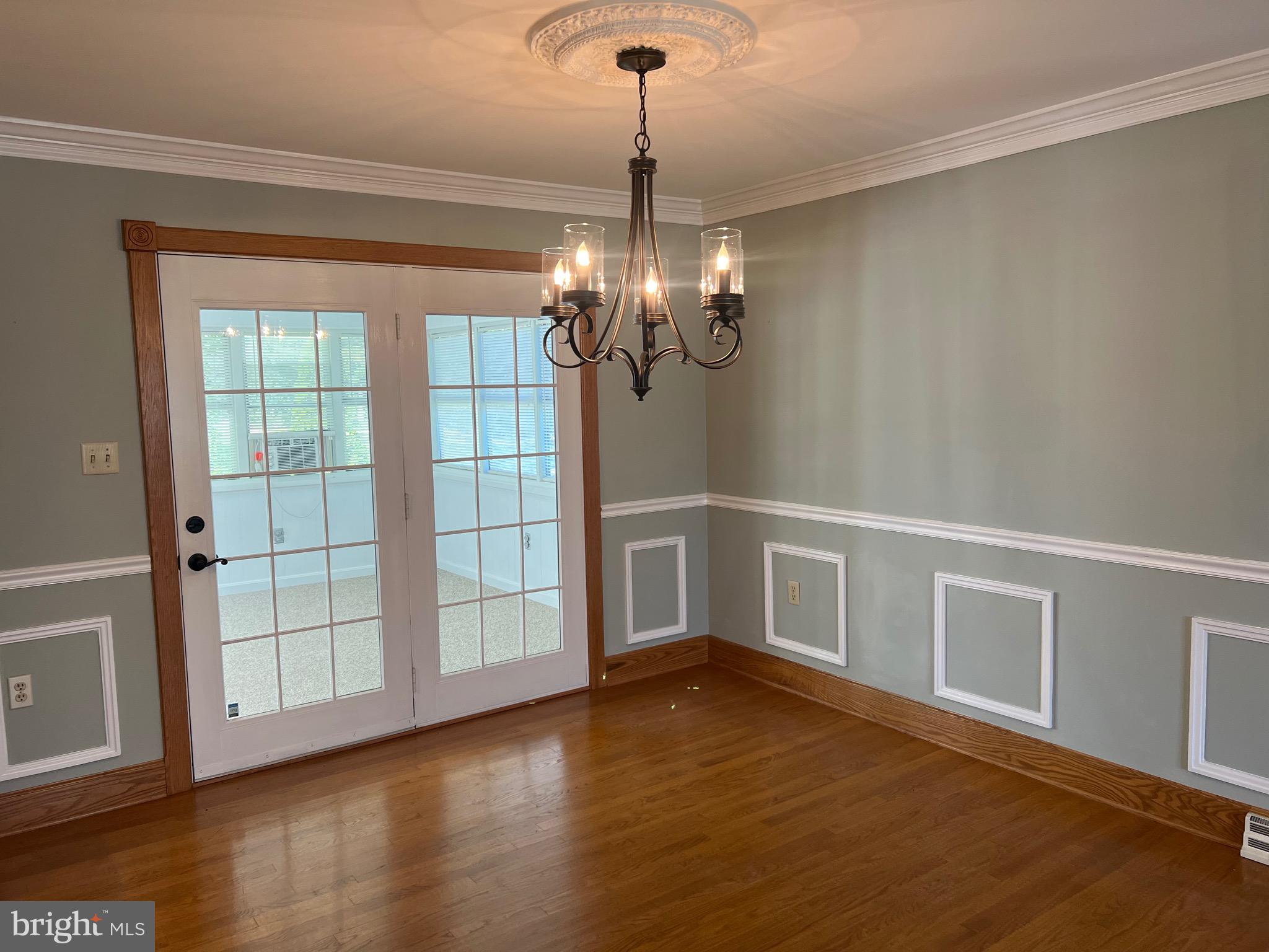 2205 Back Road Woodstock, VA 22664 - Photo 10 of 87 Dining Area
