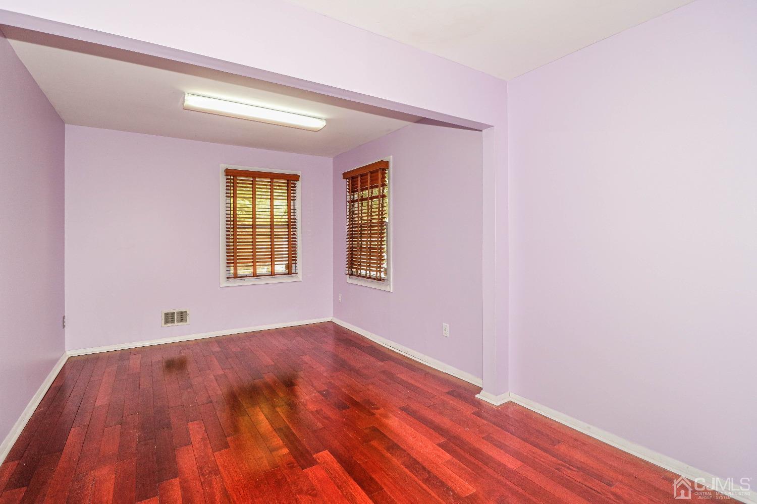 80 Calvert Avenue West Edison, NJ 08820 - Photo 20 of 47 Gallery Image 20