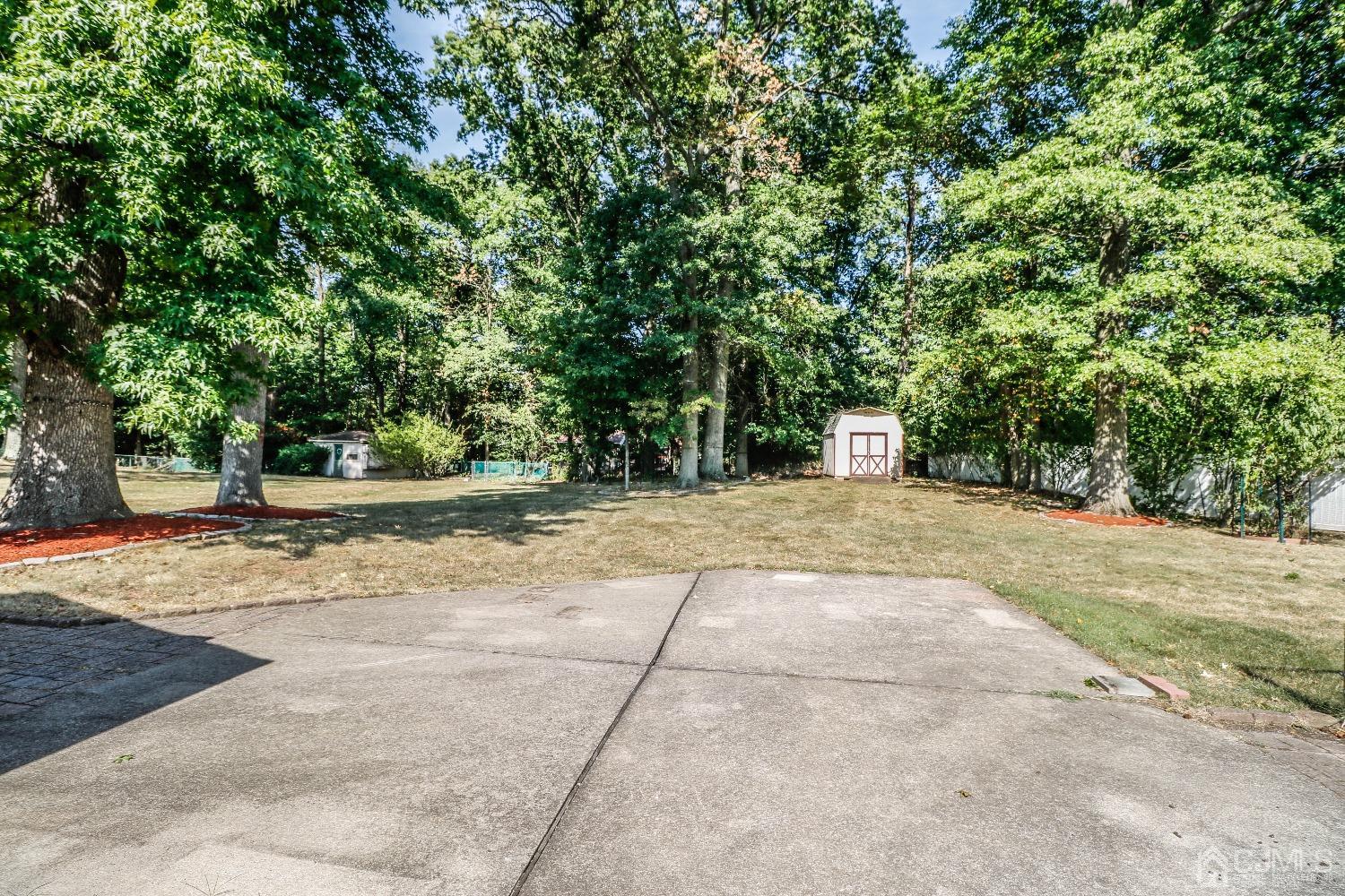 80 Calvert Avenue West Edison, NJ 08820 - Photo 46 of 47 Gallery Image 46