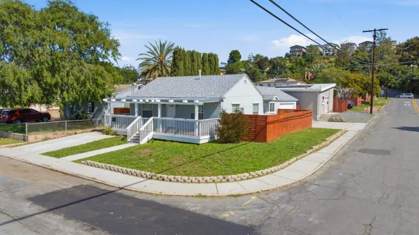 $1,368,999 | 4003 Paula Street, La Mesa, CA 91941