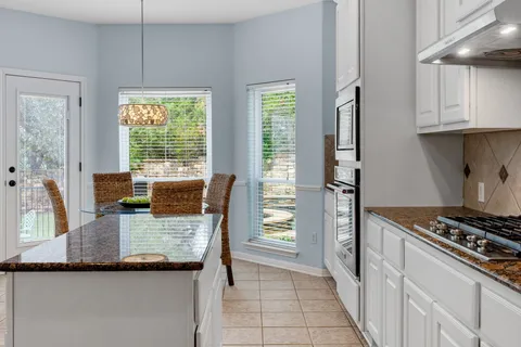 $925,000 | 11532 Lafitte Lane, Austin, TX 78739