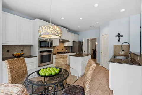 $925,000 | 11532 Lafitte Lane, Austin, TX 78739