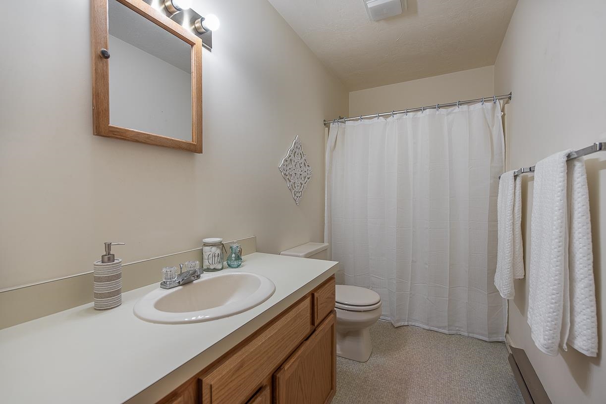 64 Davis Road, Unit 4 Plymouth, NH 03264 - Photo 29 of 35