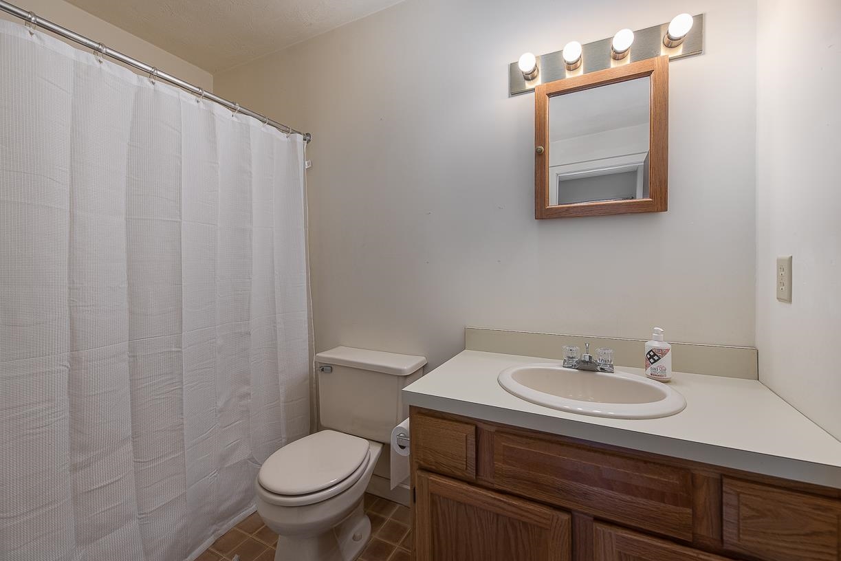 64 Davis Road, Unit 4 Plymouth, NH 03264 - Photo 30 of 35