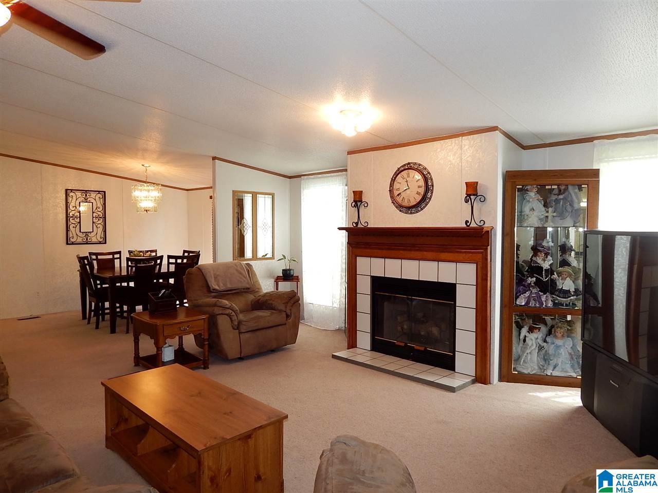406 Wilderness Lane Alabaster, AL 35007 - Photo 3 of 47
