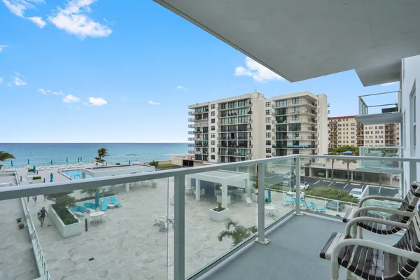 $538,700 | 3450 South Ocean Boulevard, Unit 316, Palm Beach, FL 33480