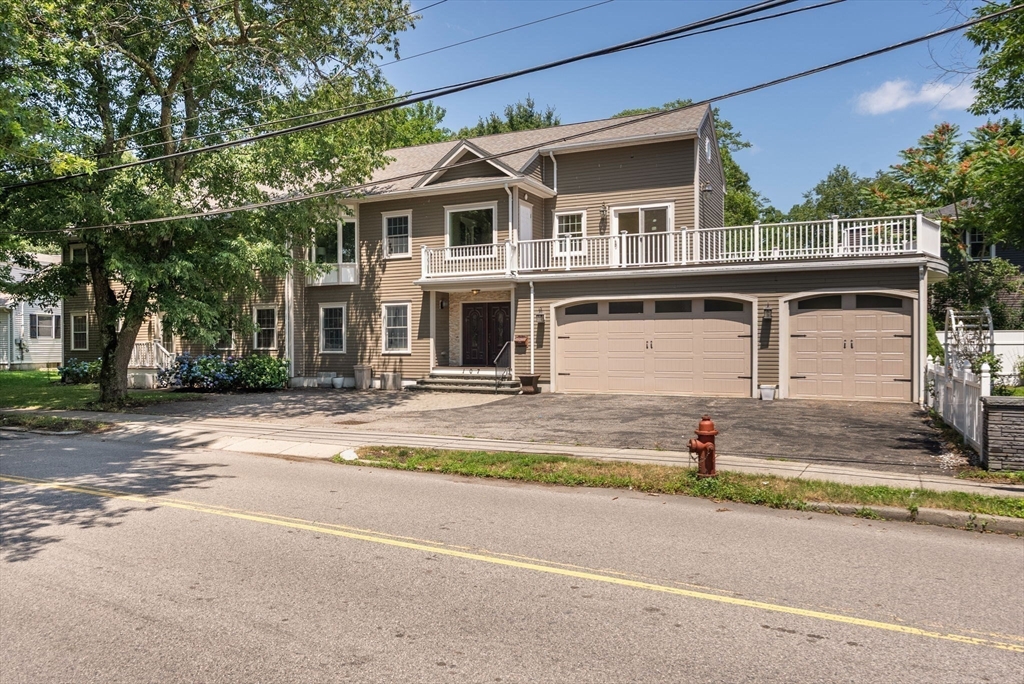 107 Rowe Street Newton, MA 02466 - Photo 3 of 30