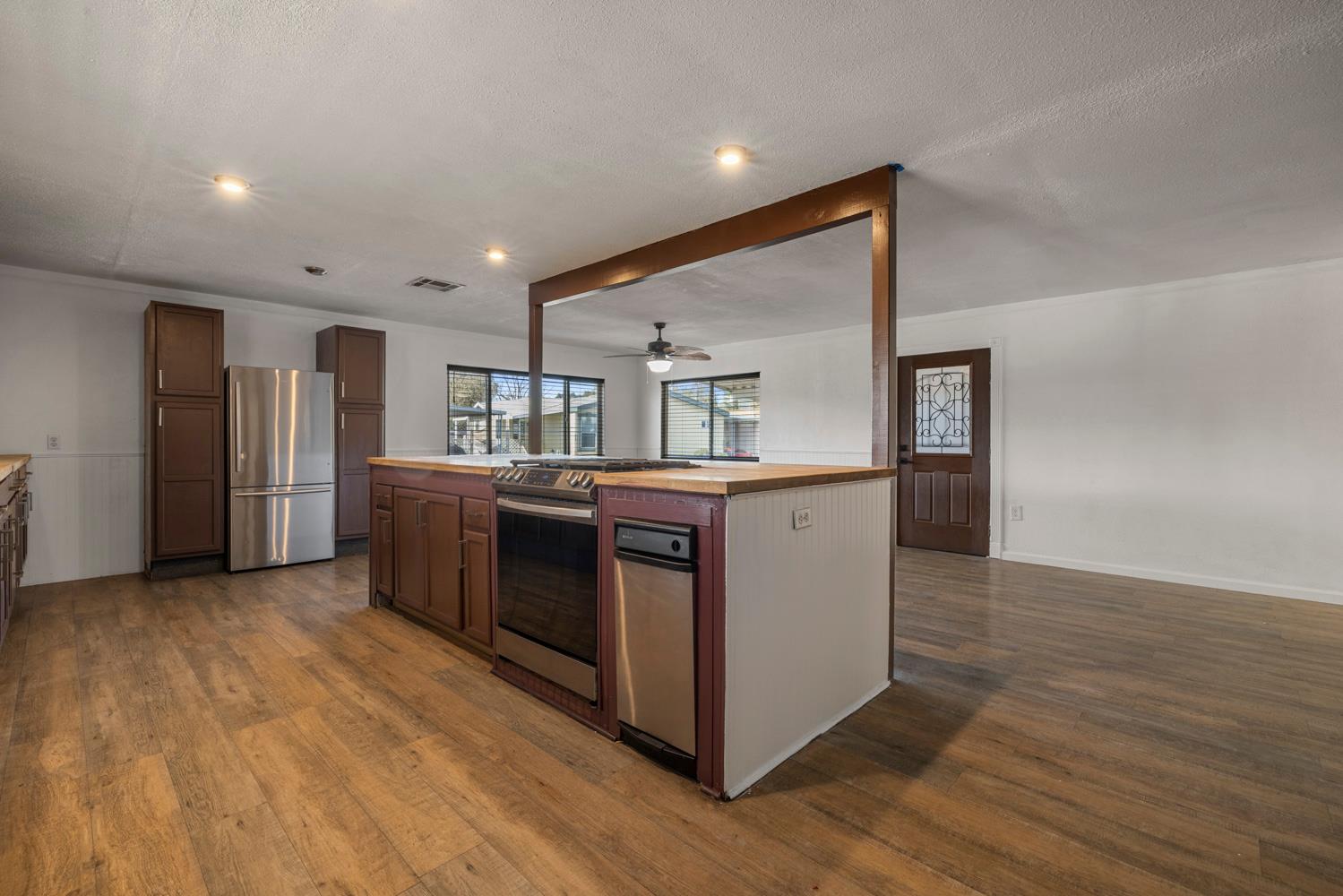 2621 Prescott Road, Unit 79 Modesto, CA 95350 - Photo 14 of 30