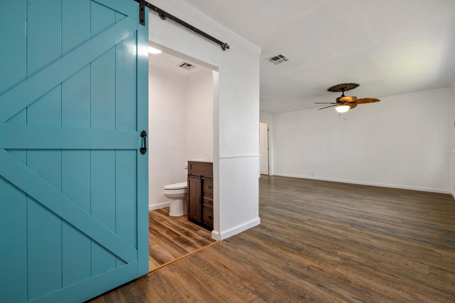 2621 Prescott Road, Unit 79 Modesto, CA 95350 - Photo 25 of 30