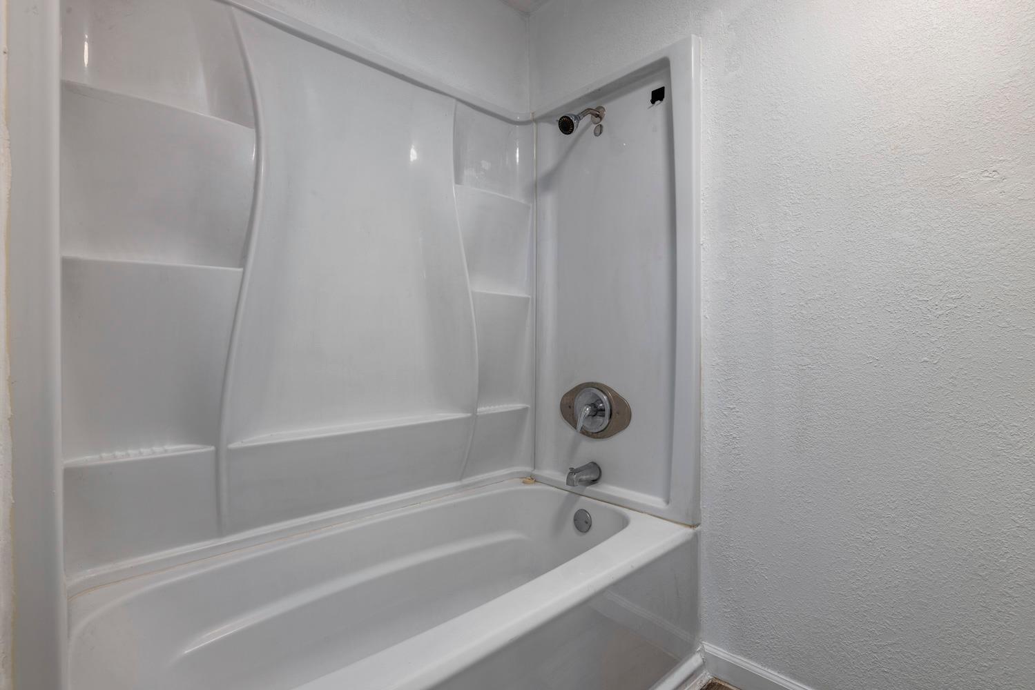 2621 Prescott Road, Unit 79 Modesto, CA 95350 - Photo 27 of 30