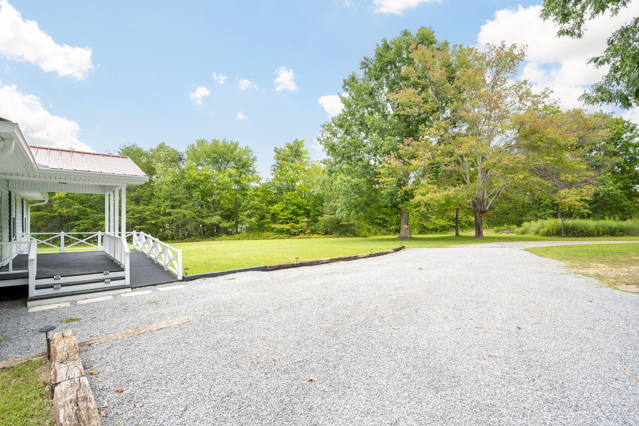 9831 Reynolds Road Soddy Daisy, TN 37379 - Photo 12 of 35 12-web-or-mls-DSC_9191