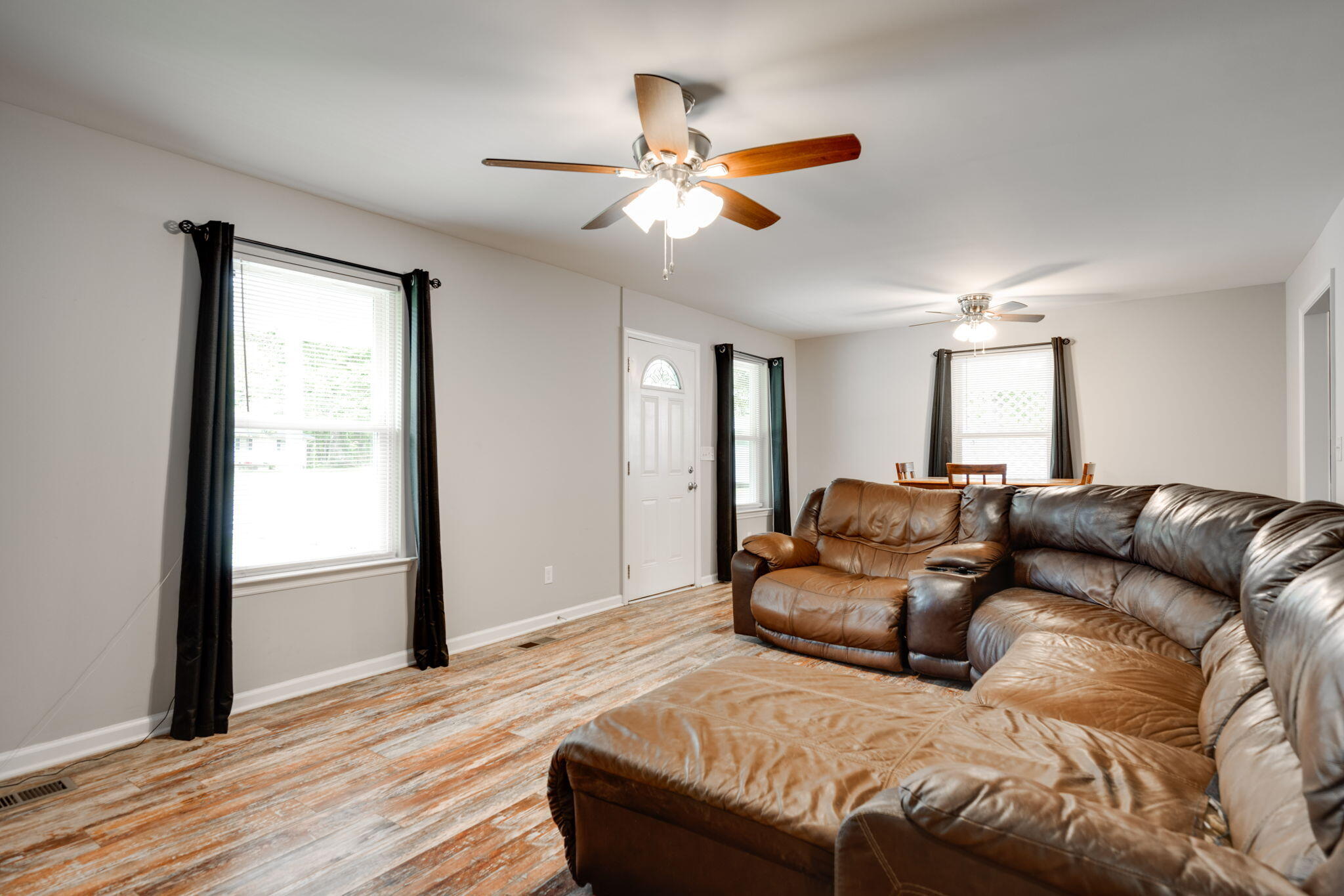 9831 Reynolds Road Soddy Daisy, TN 37379 - Photo 18 of 35 21-web-or-mls-DSC_9217