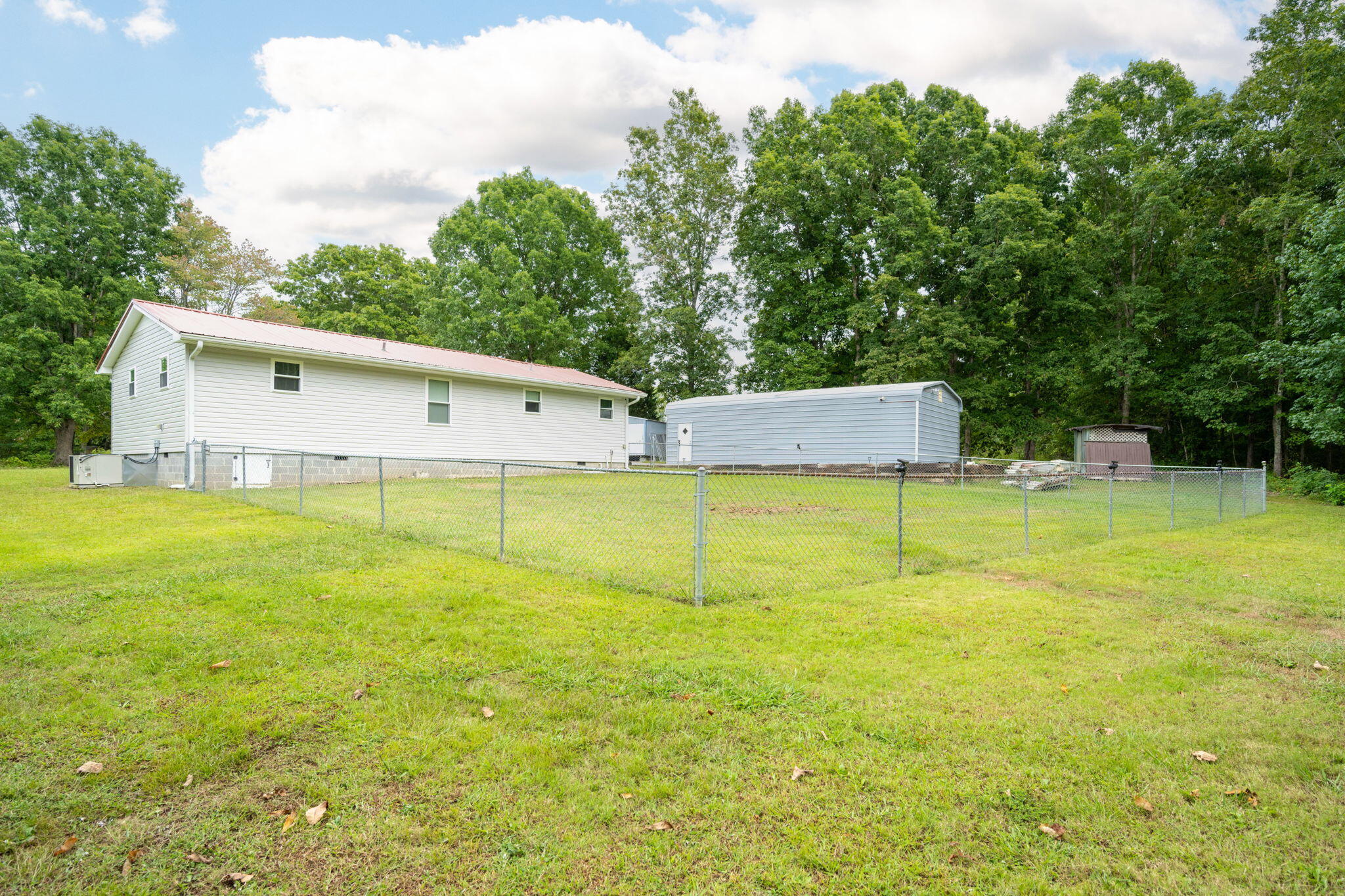 9831 Reynolds Road Soddy Daisy, TN 37379 - Photo 8 of 35 8-web-or-mls-DSC_9187