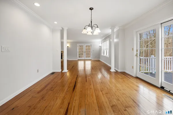 $3,995 | 34 Hi-Ann Court, Bethany, CT 06524