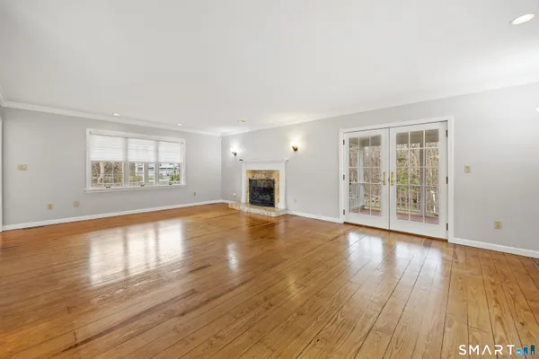 $3,995 | 34 Hi-Ann Court, Bethany, CT 06524