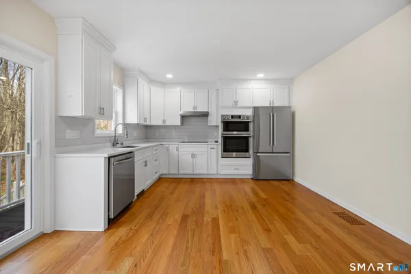 $3,995 | 34 Hi-Ann Court, Bethany, CT 06524